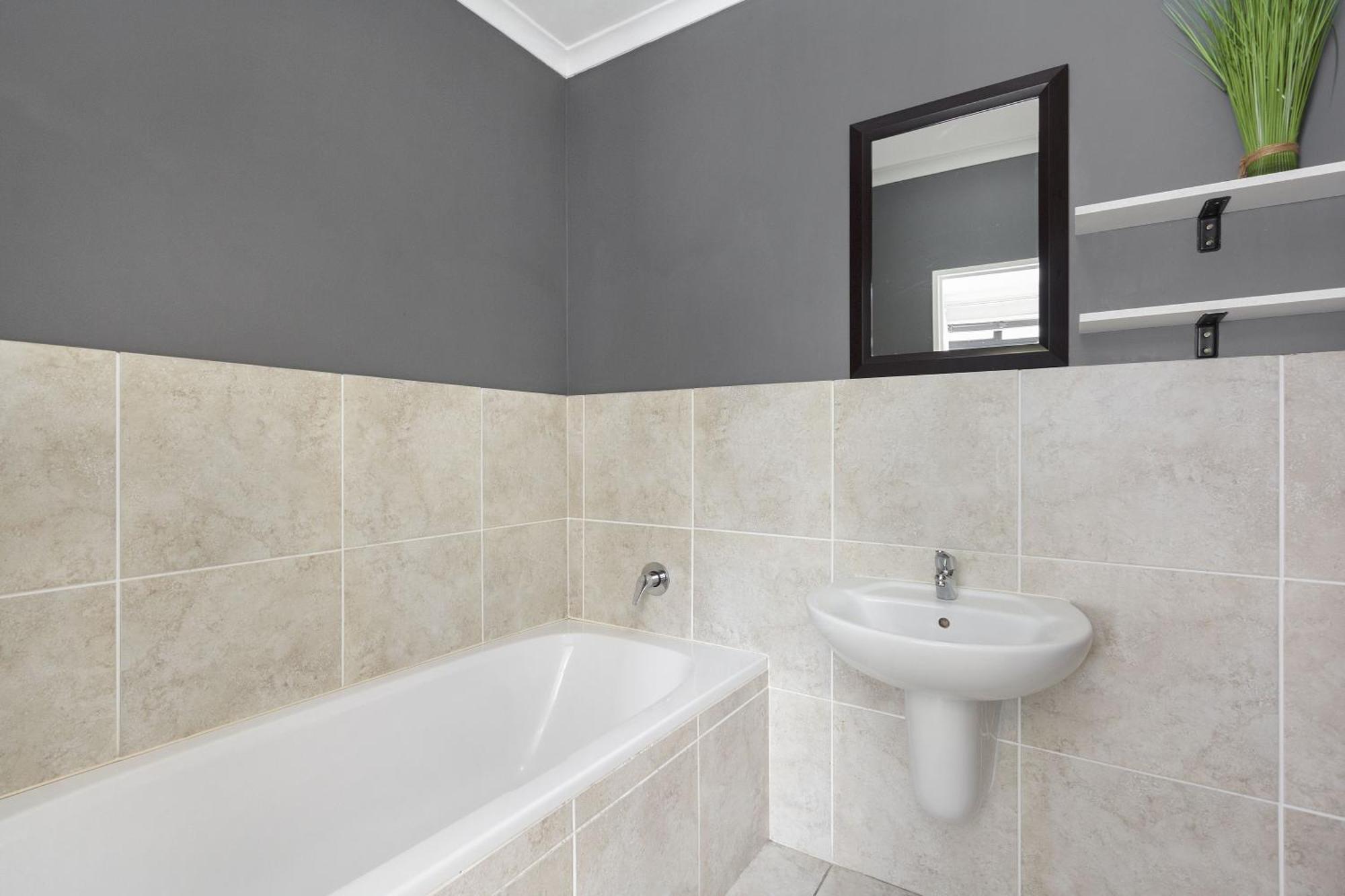 Waterstone East C103 Apartment Cape Town