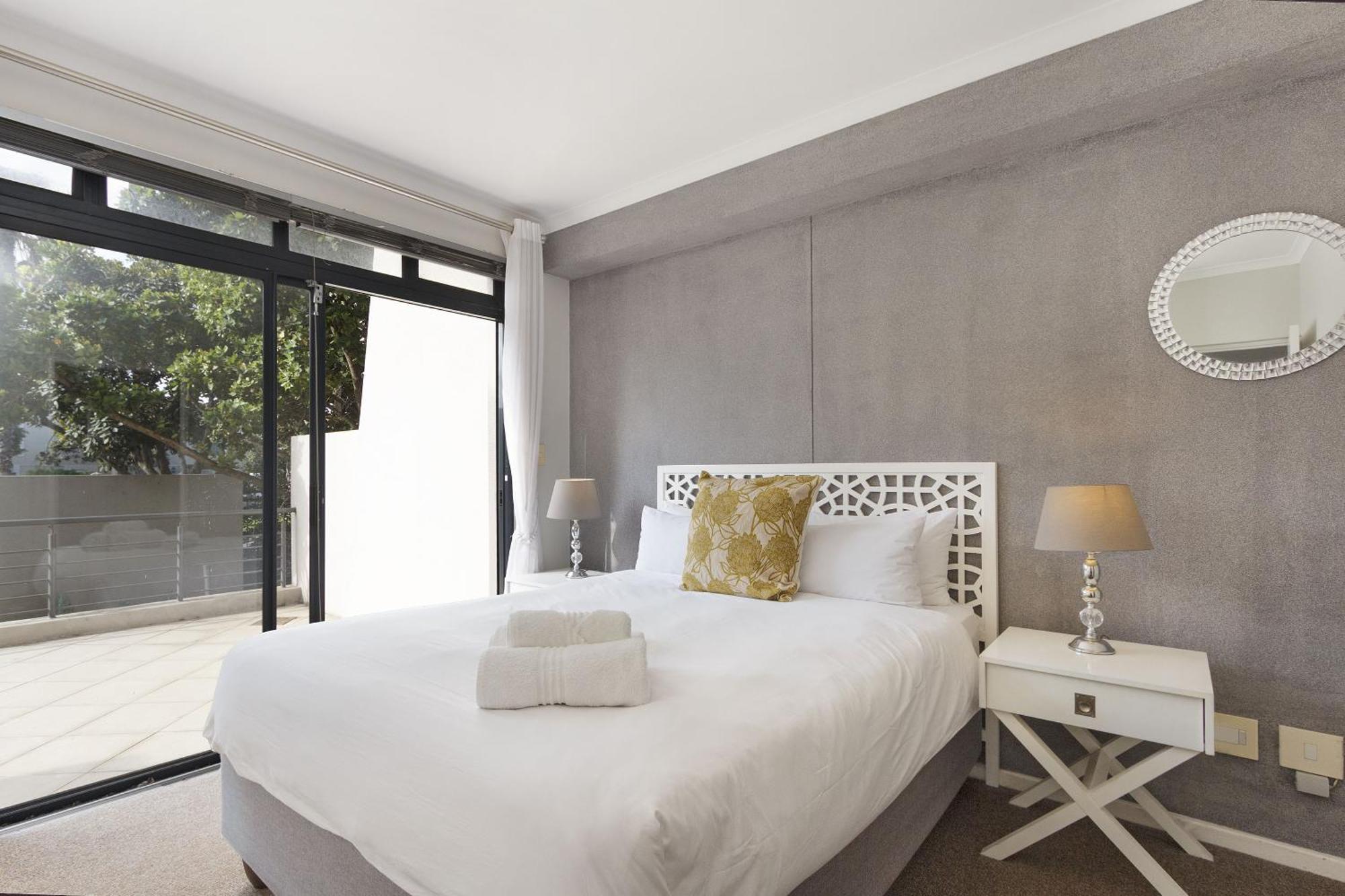 Apartment Waterstone East C103 *